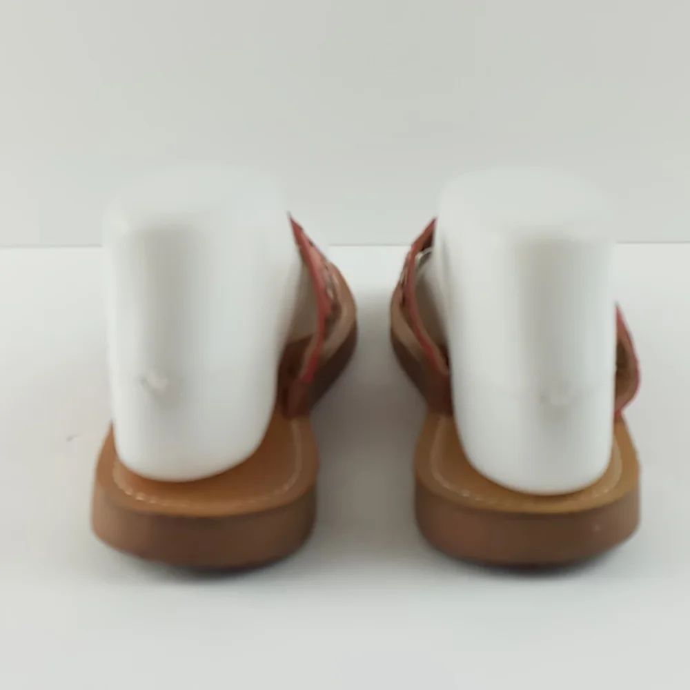 Bare Traps Thong Sandals - Picture 3 of 8